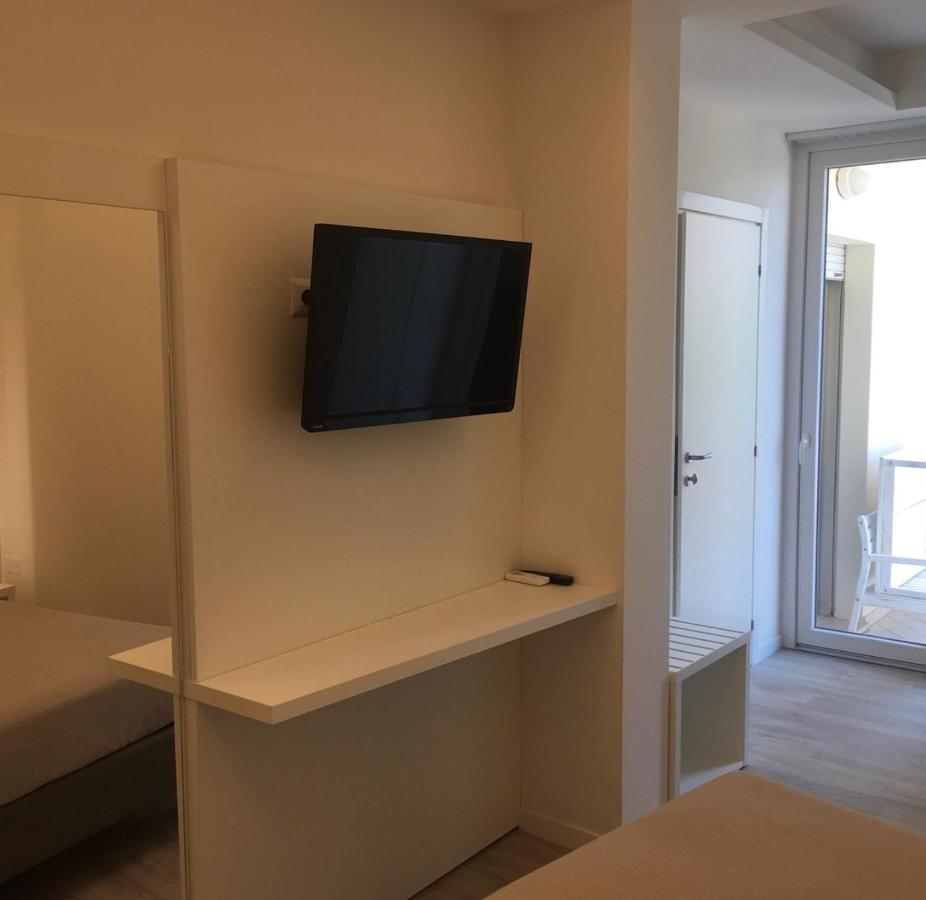 Apparthotel Ardea ริชโชเน ภายนอก รูปภาพ