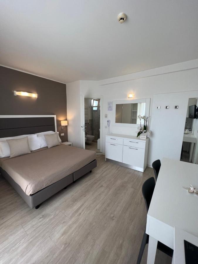Apparthotel Ardea ริชโชเน ภายนอก รูปภาพ