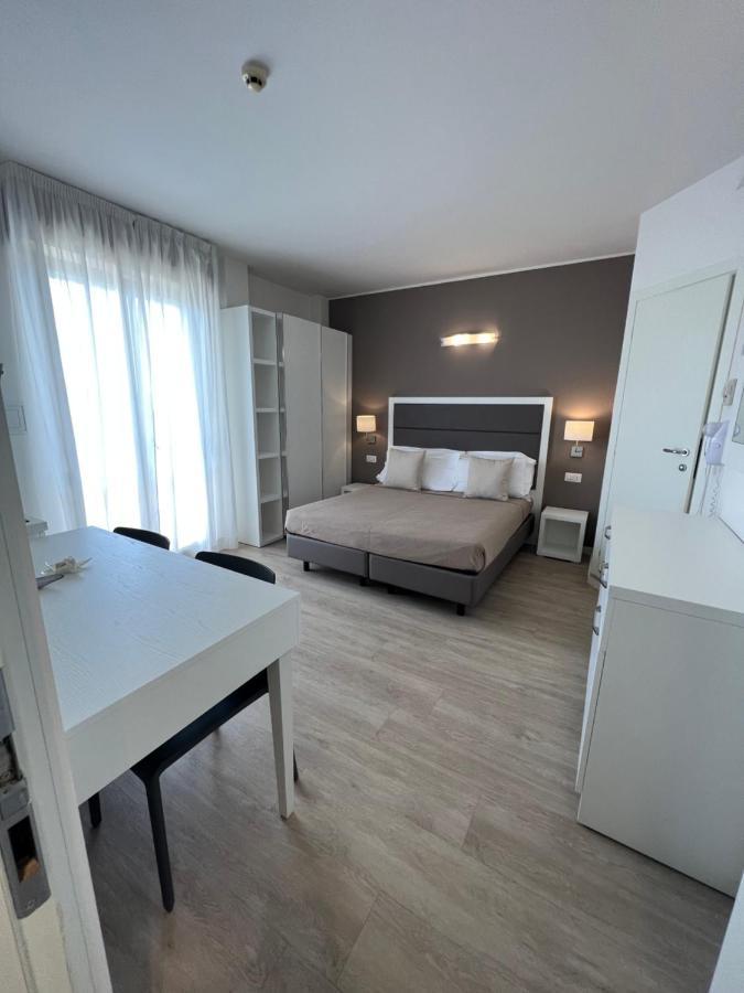 Apparthotel Ardea ริชโชเน ภายนอก รูปภาพ