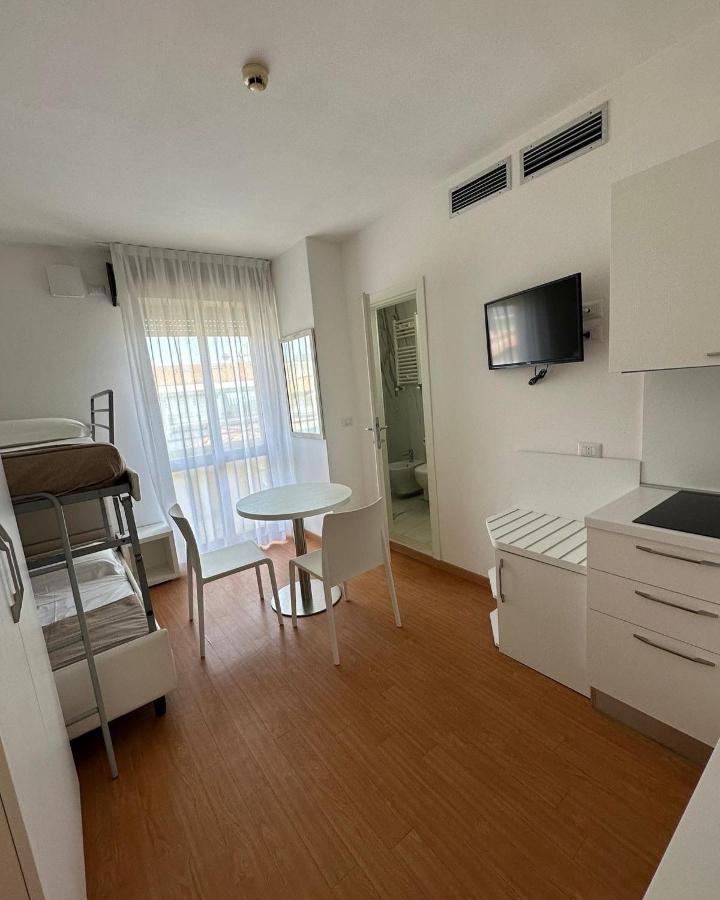 Apparthotel Ardea ริชโชเน ภายนอก รูปภาพ