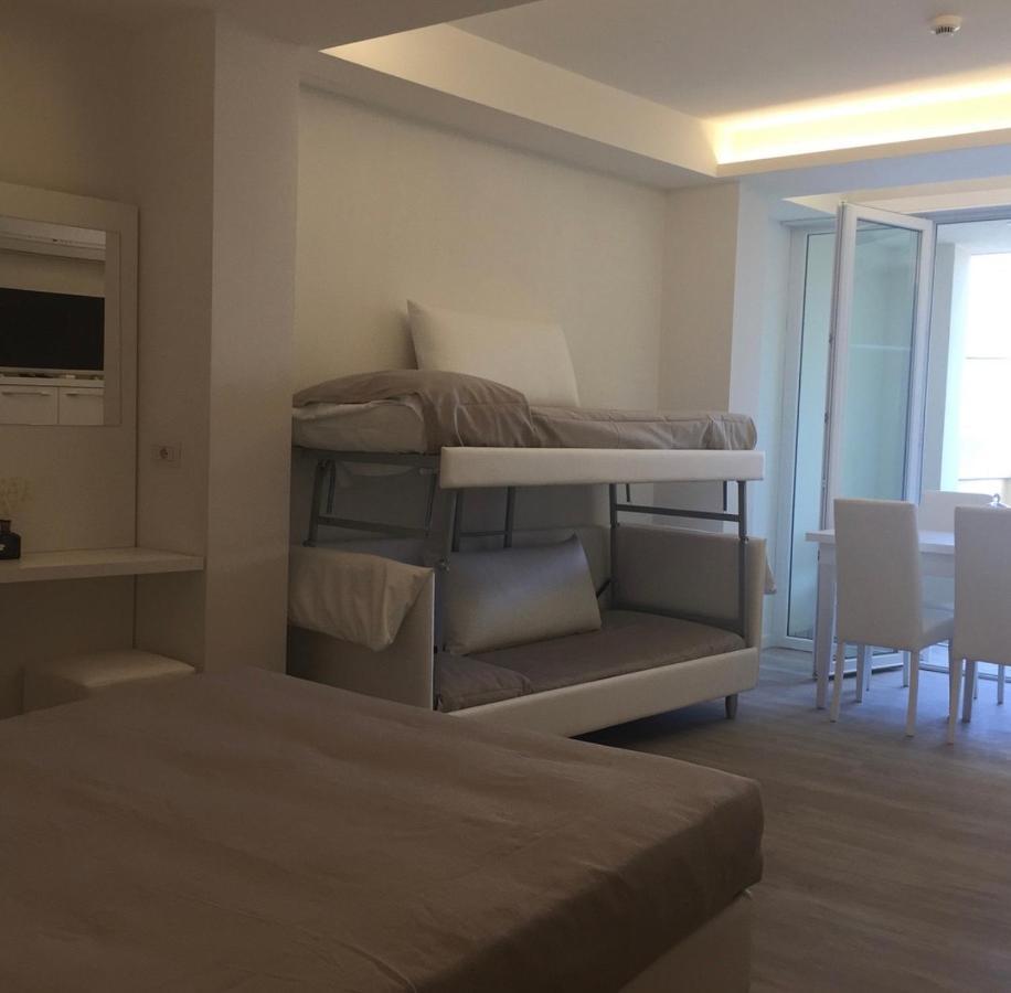 Apparthotel Ardea ริชโชเน ภายนอก รูปภาพ